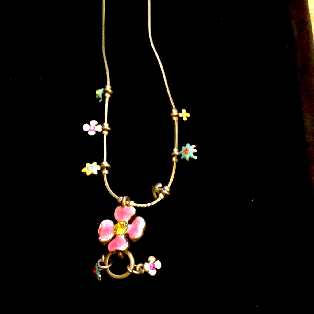 Necklace 15$